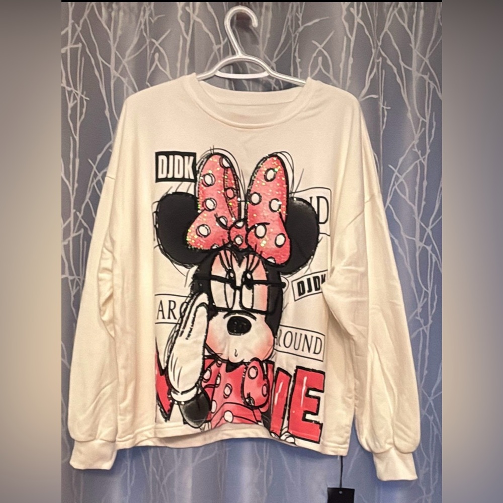 Disney Minnie Mouse Sweatshirt baggy style- creamy white and Pink with sequin